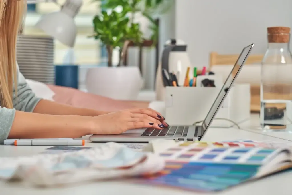 strategi branding dengan website